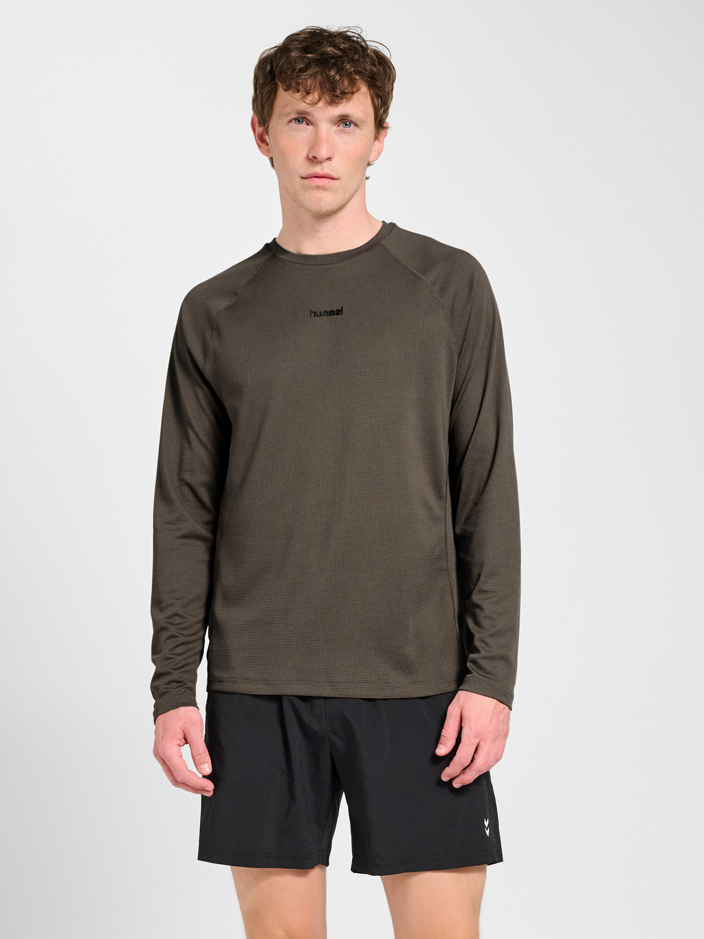 hmlMOMENTUM T-SHIRT L/S