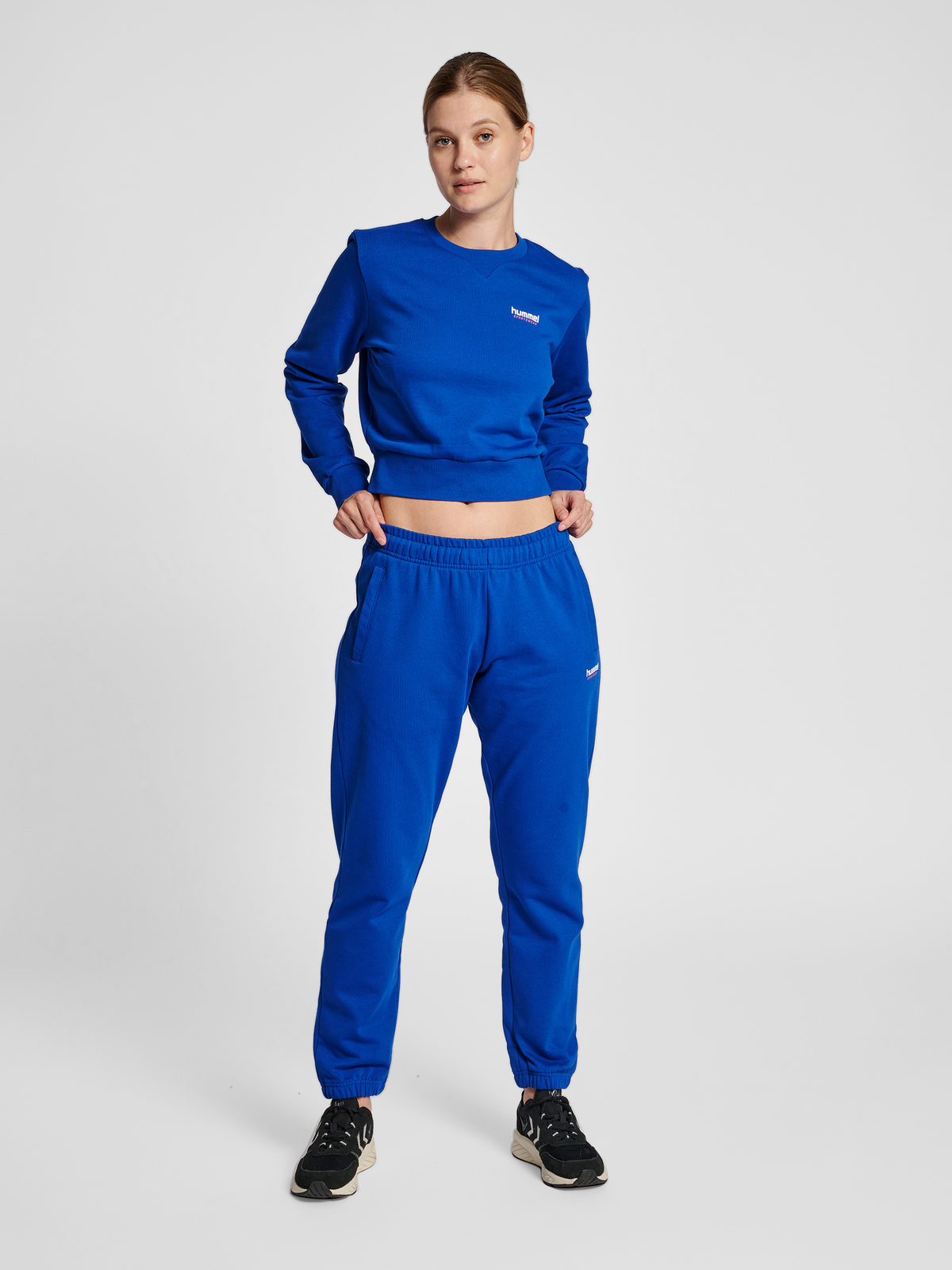 hmlLGC SHAI SHORT SWEATSHIRT