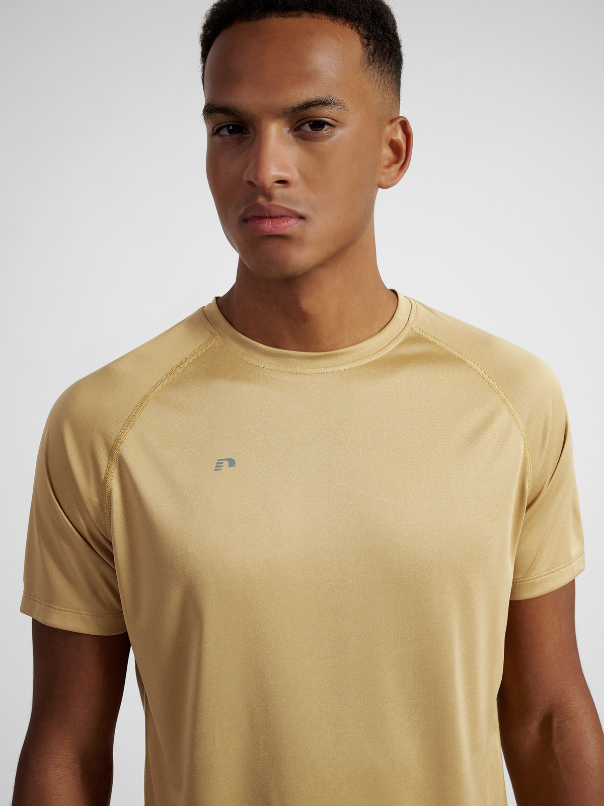 nwlBEAT T-SHIRT