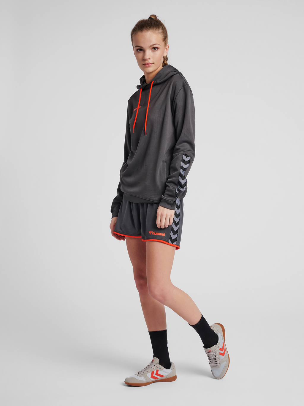 hmlAUTHENTIC POLY HOODIE WOMAN