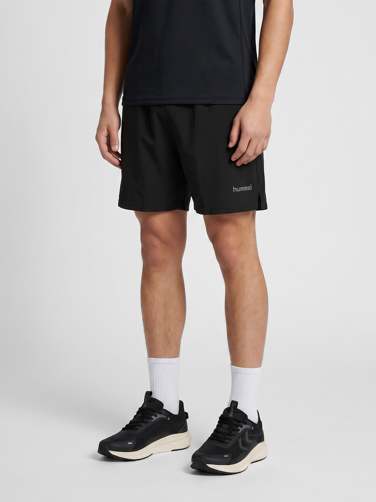 hmlHYBRID SHORTS