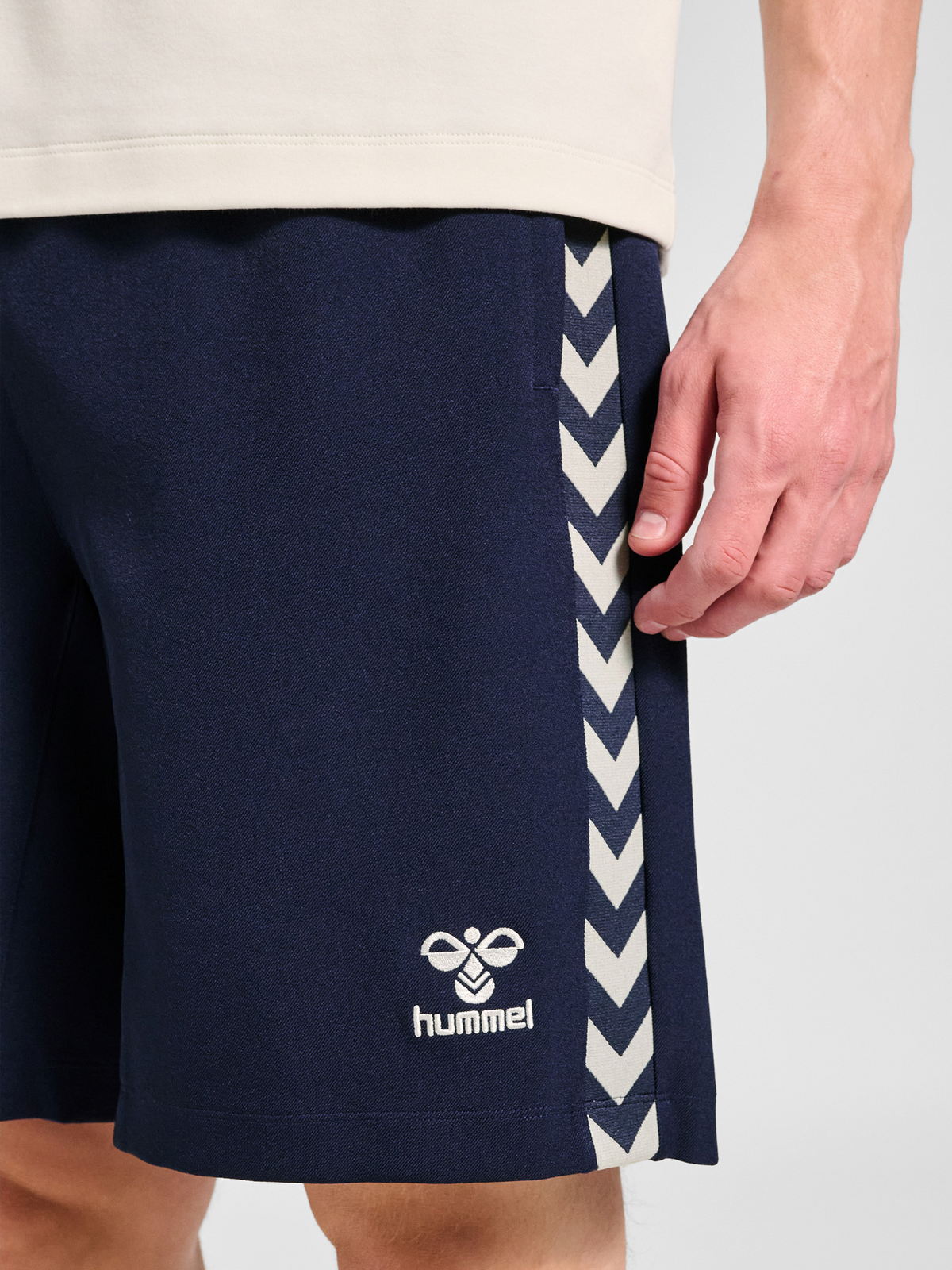 hmlROOT SHORTS