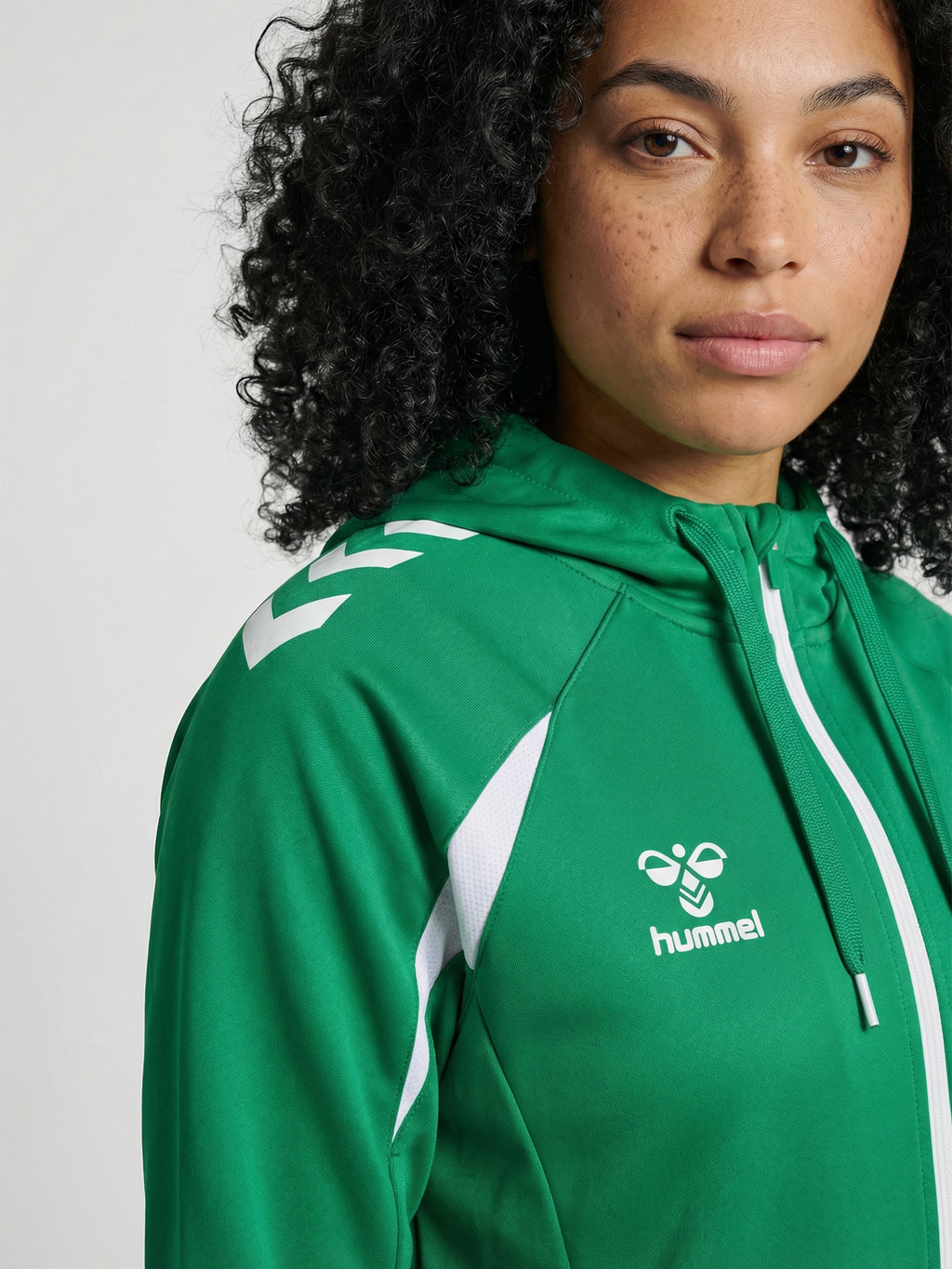 hmlCORE 2.0 ZIP HOODIE WOMAN