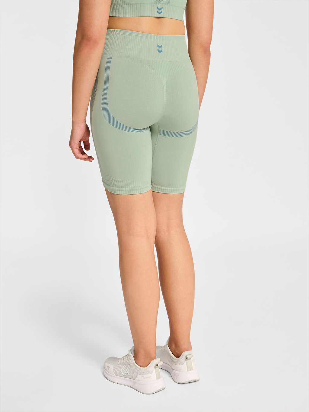hmlHIIT SEAMLESS SHORT TIGHTS