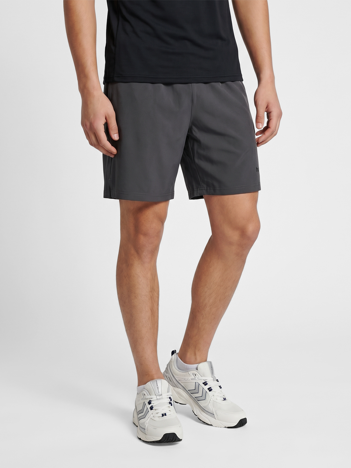 hmlHYBRID SHORTS