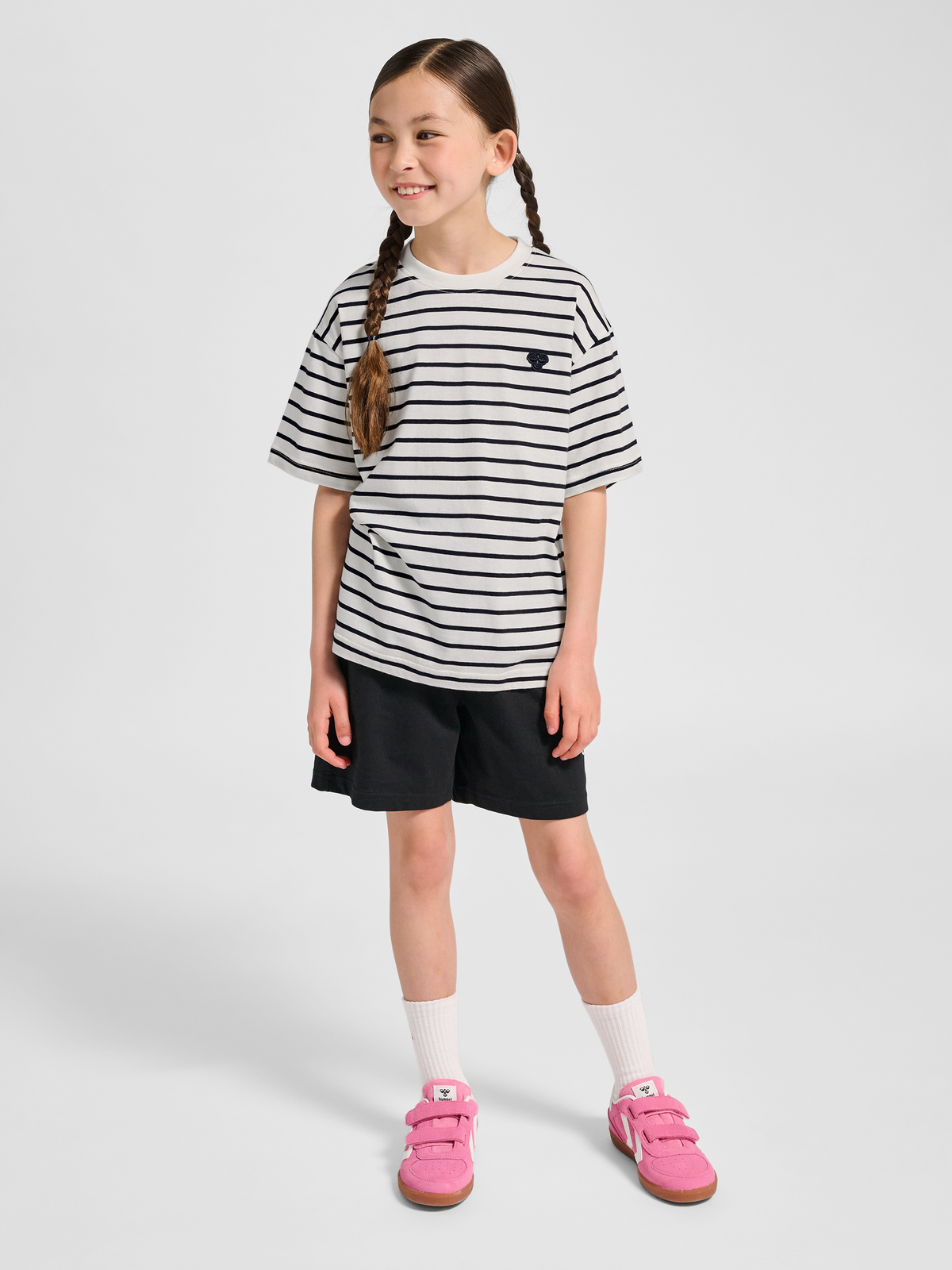 hmlJR LOOSE STRIPED T-SHIRT S/S BEE