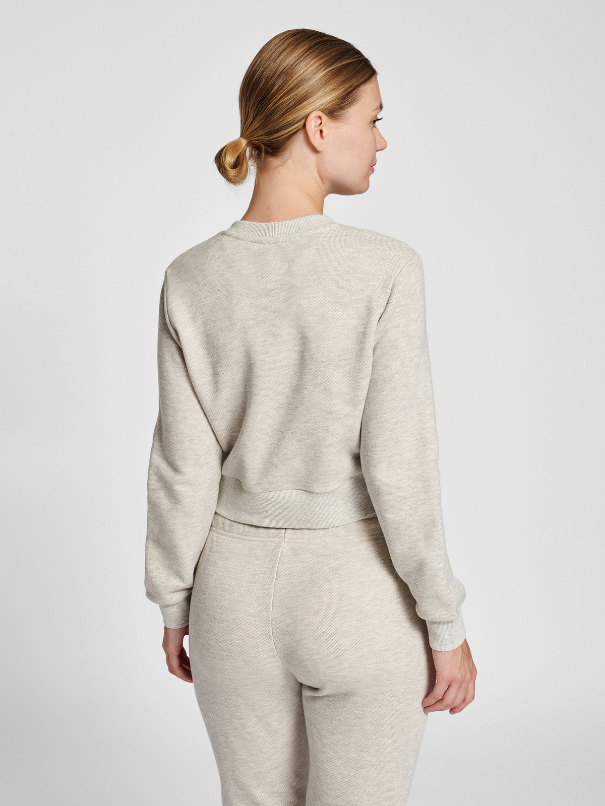hmlLGC SHAI SHORT SWEATSHIRT