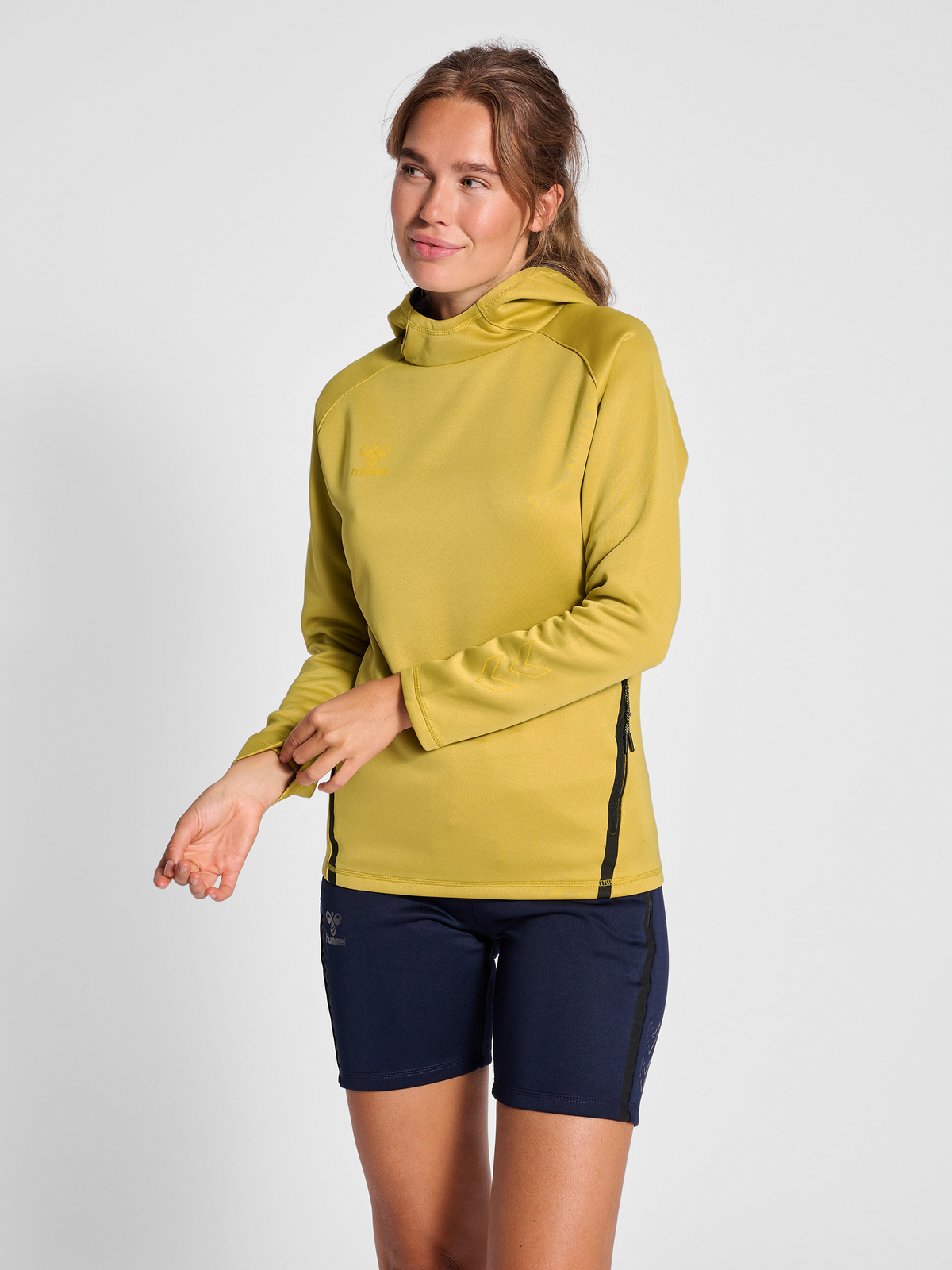 hmlCIMA XK HOODIE WOMAN
