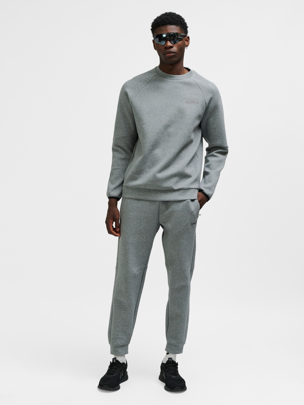 hmlTECH FLEECE REGULAR CREW