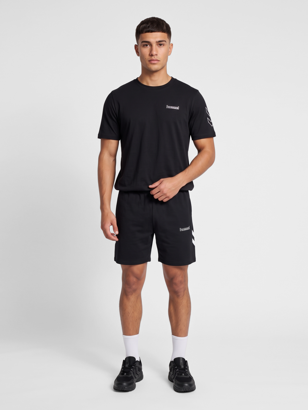 hmlPACE SWEAT SHORTS