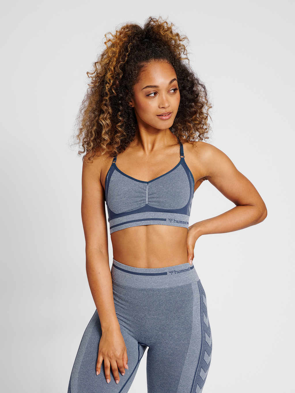 hmlMT LULU SEAMLESS SCRUNCH BRA