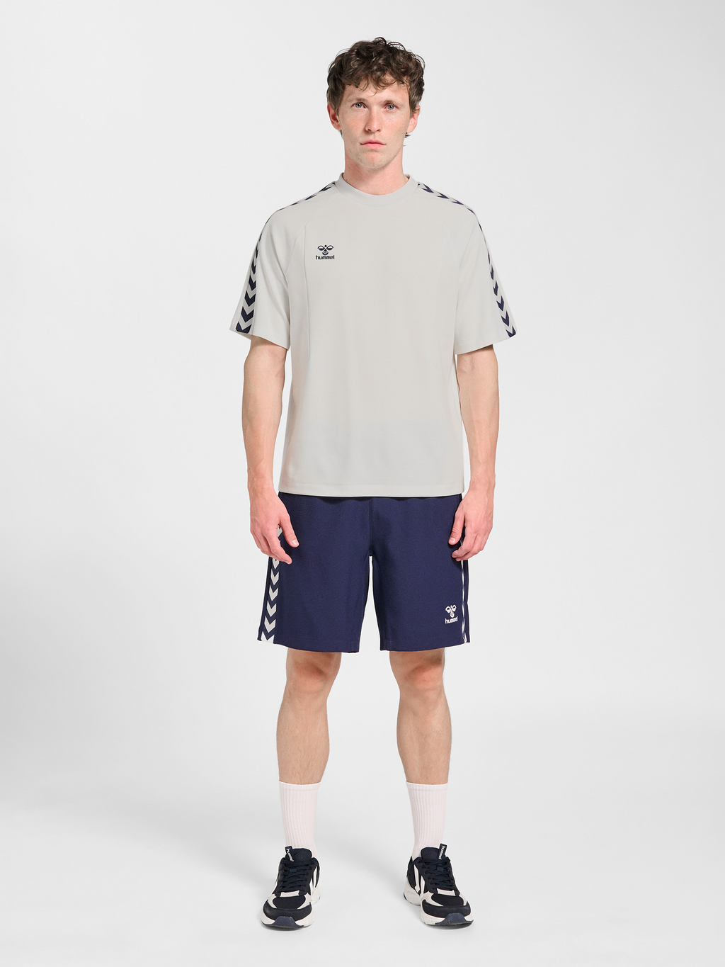 hmlROOT T-SHIRT S/S