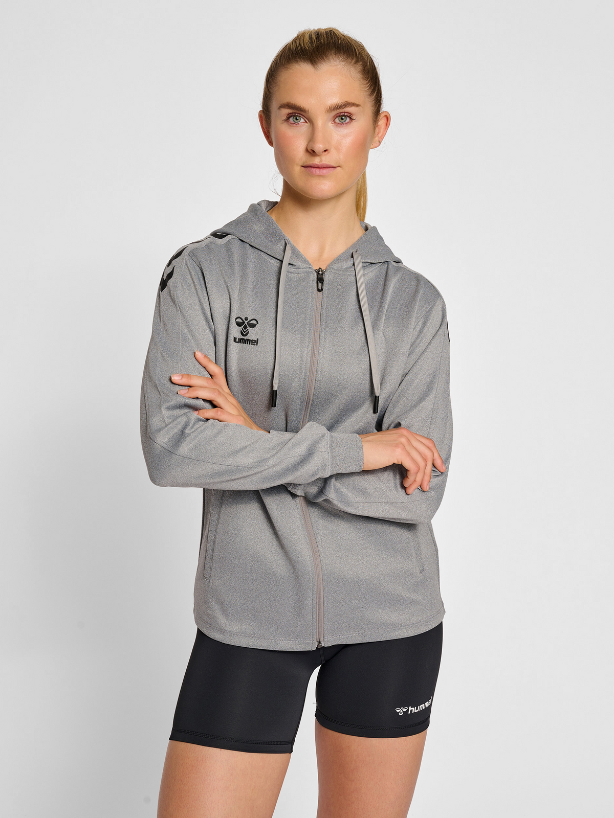 hmlCORE XK POLY ZIP HOOD SWEAT WOMA