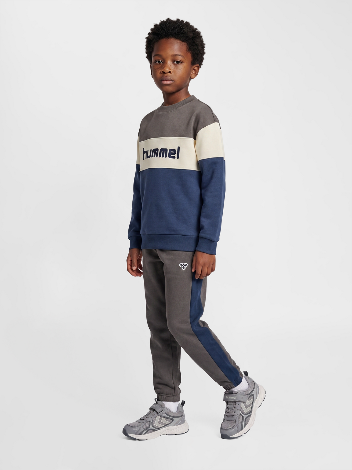 hmlJR LOOSE BLOCK CREWNECK