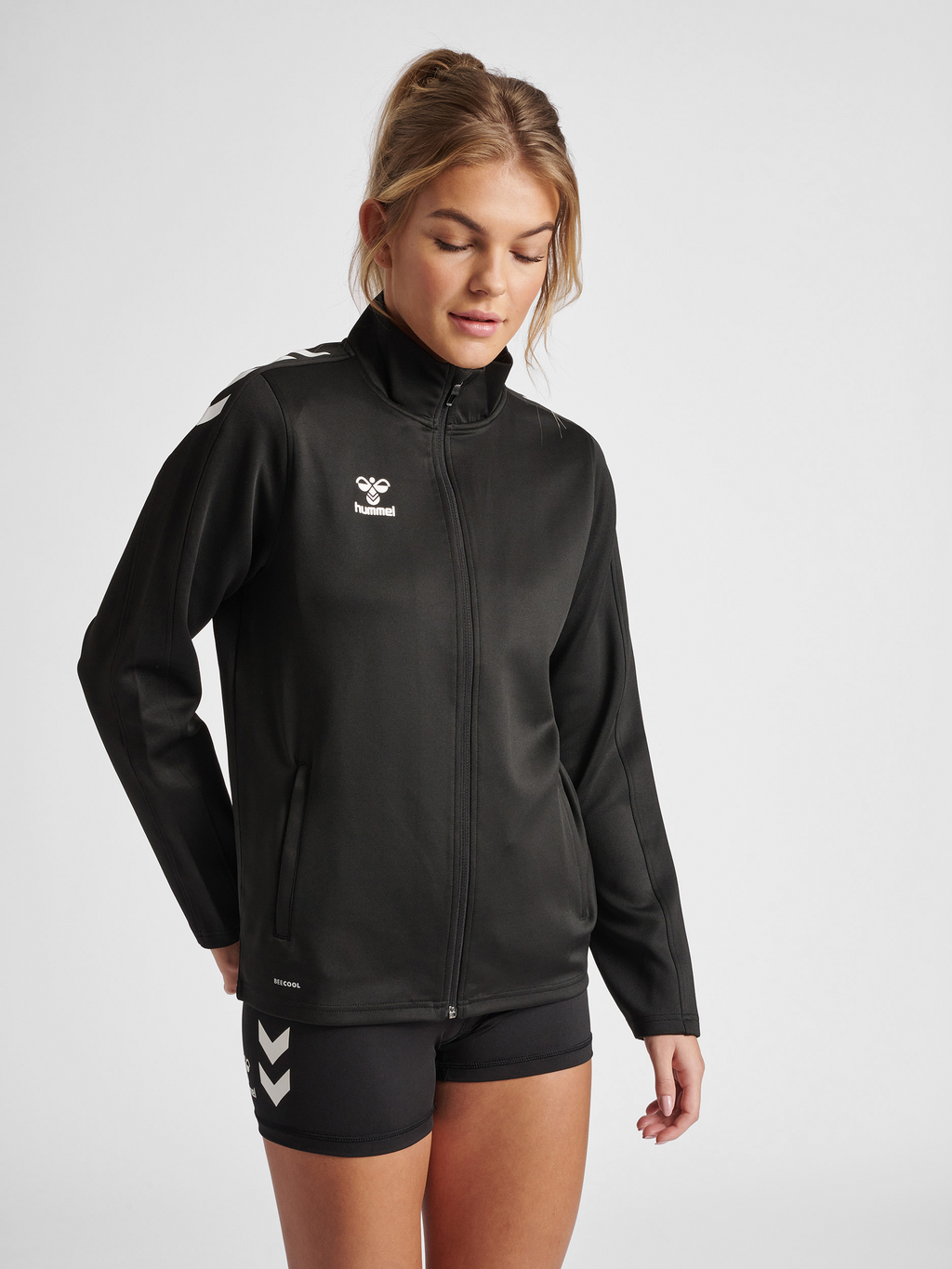hmlCORE XK POLY ZIP SWEAT WOMAN