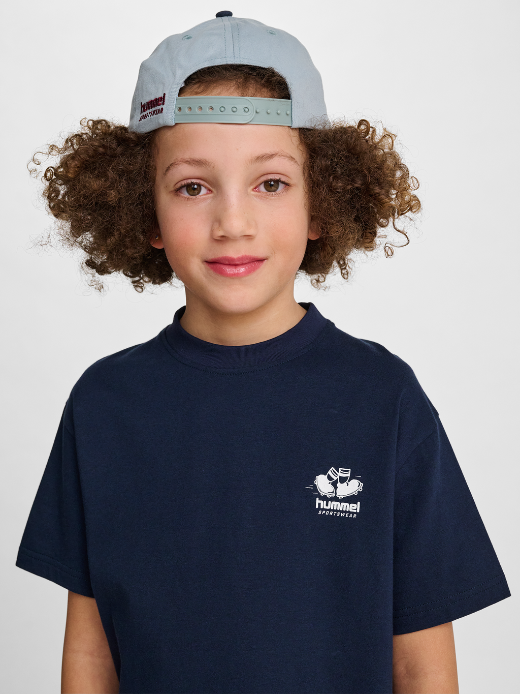 hmlLOOSE TEE S/S GRAPHIC JUNIOR