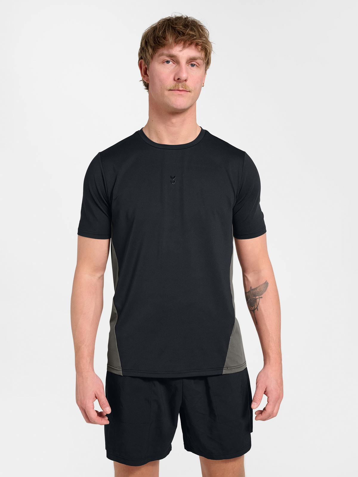hmlPULSE TRAINING  2.0 T-SHIRT S/S