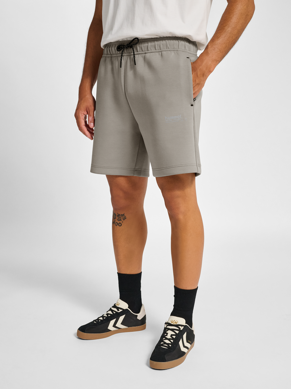 hmlTECH FLEECE SHORTS