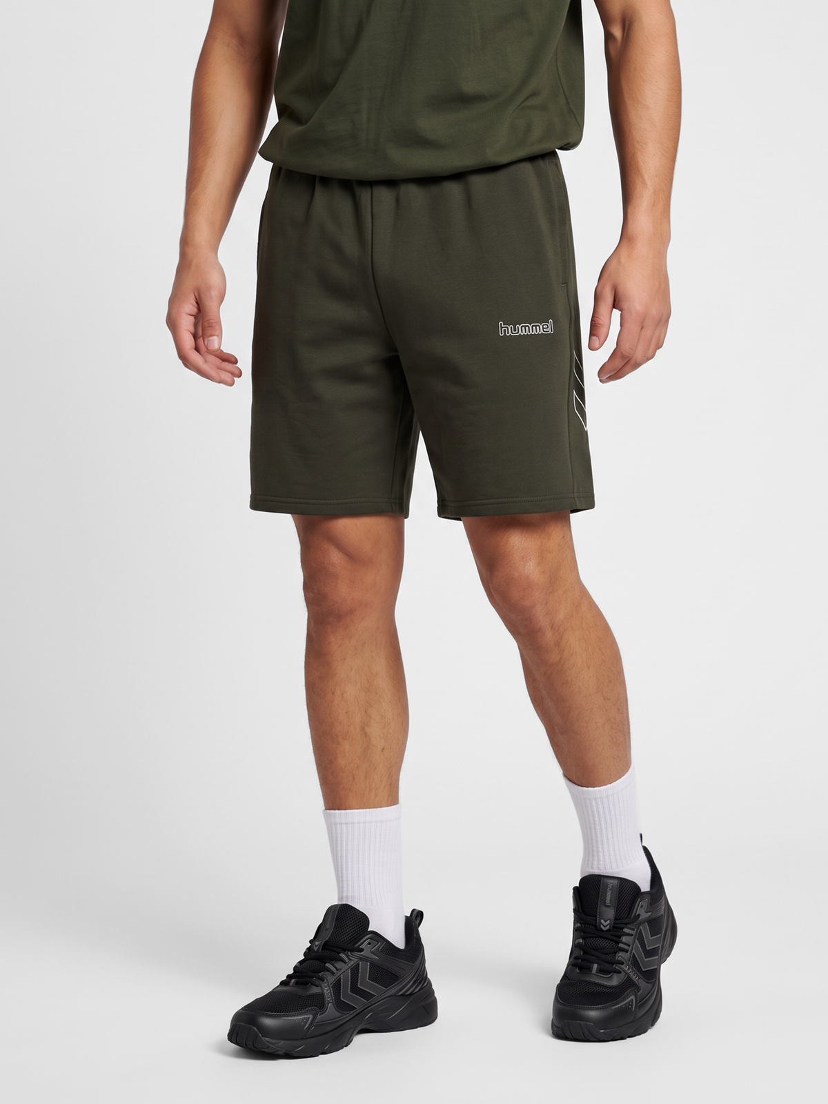 hmlPACE SWEAT SHORTS