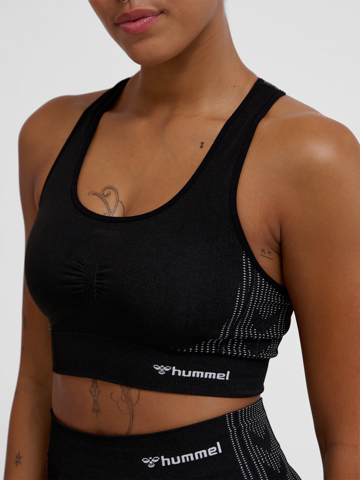 hmlMT SHAPING SEAMLESS PADDED BRA