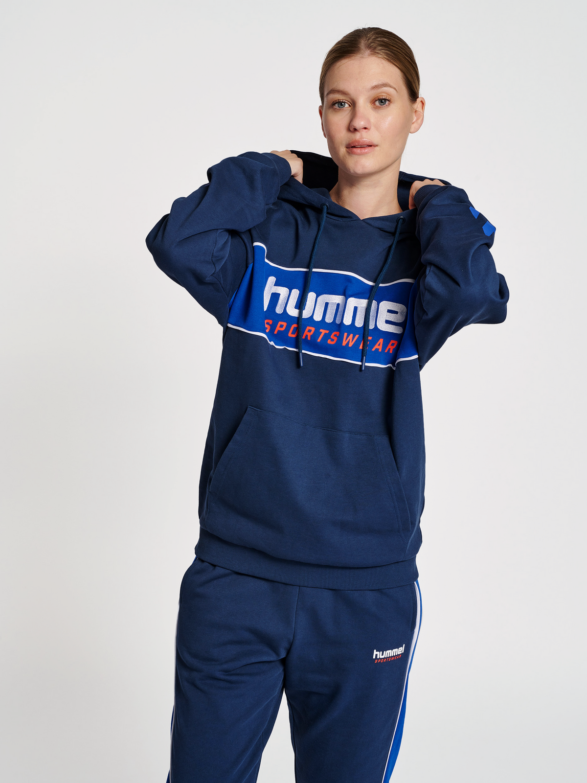 hmlLGC JULIAN HOODIE