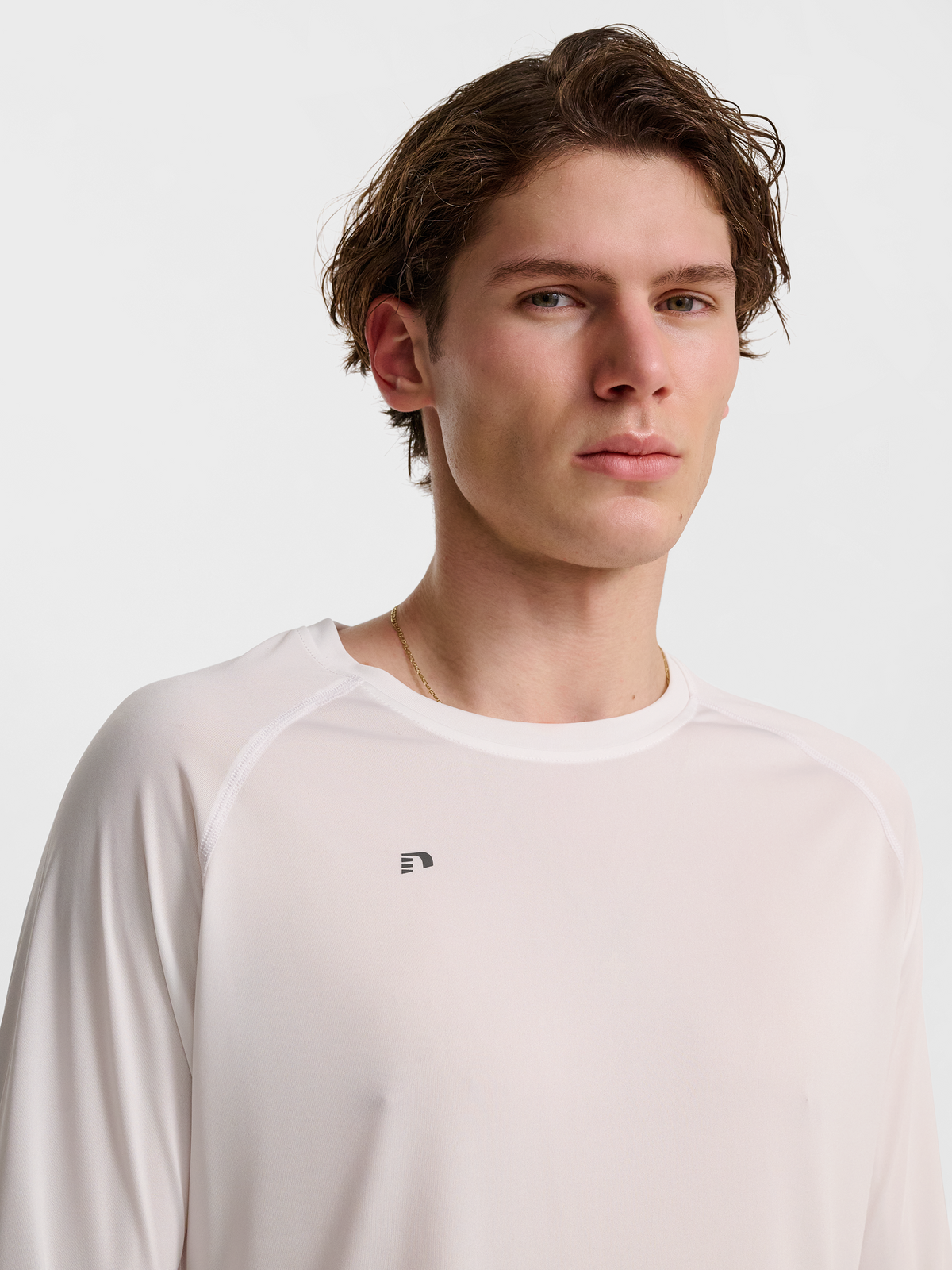 nwlBEAT T-SHIRT L/S