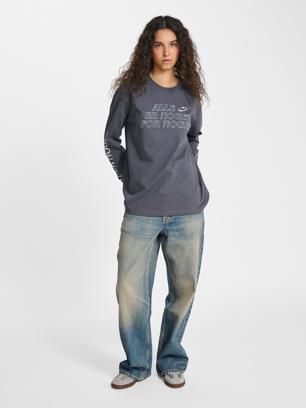 hmlPLADSTILFORSKELLE 25 T-SHIRT L/S