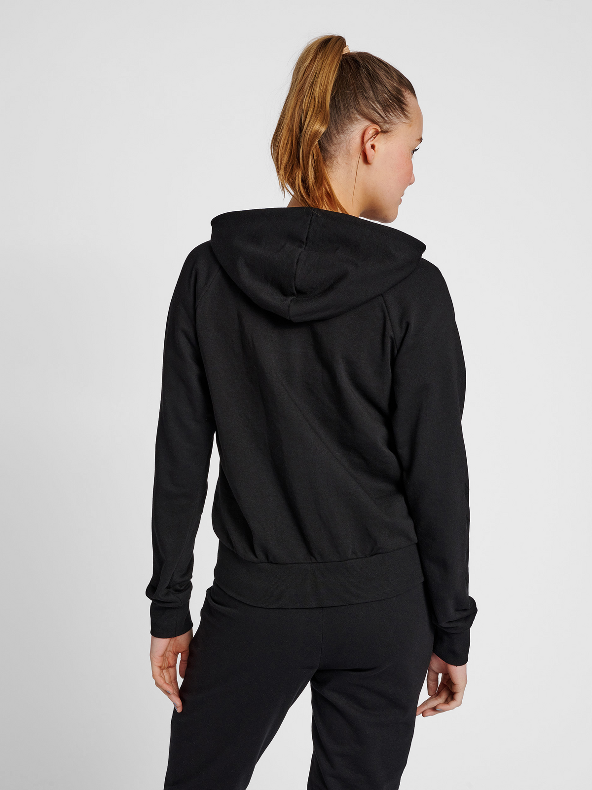 hmlNONI 2.0 ZIP HOODIE
