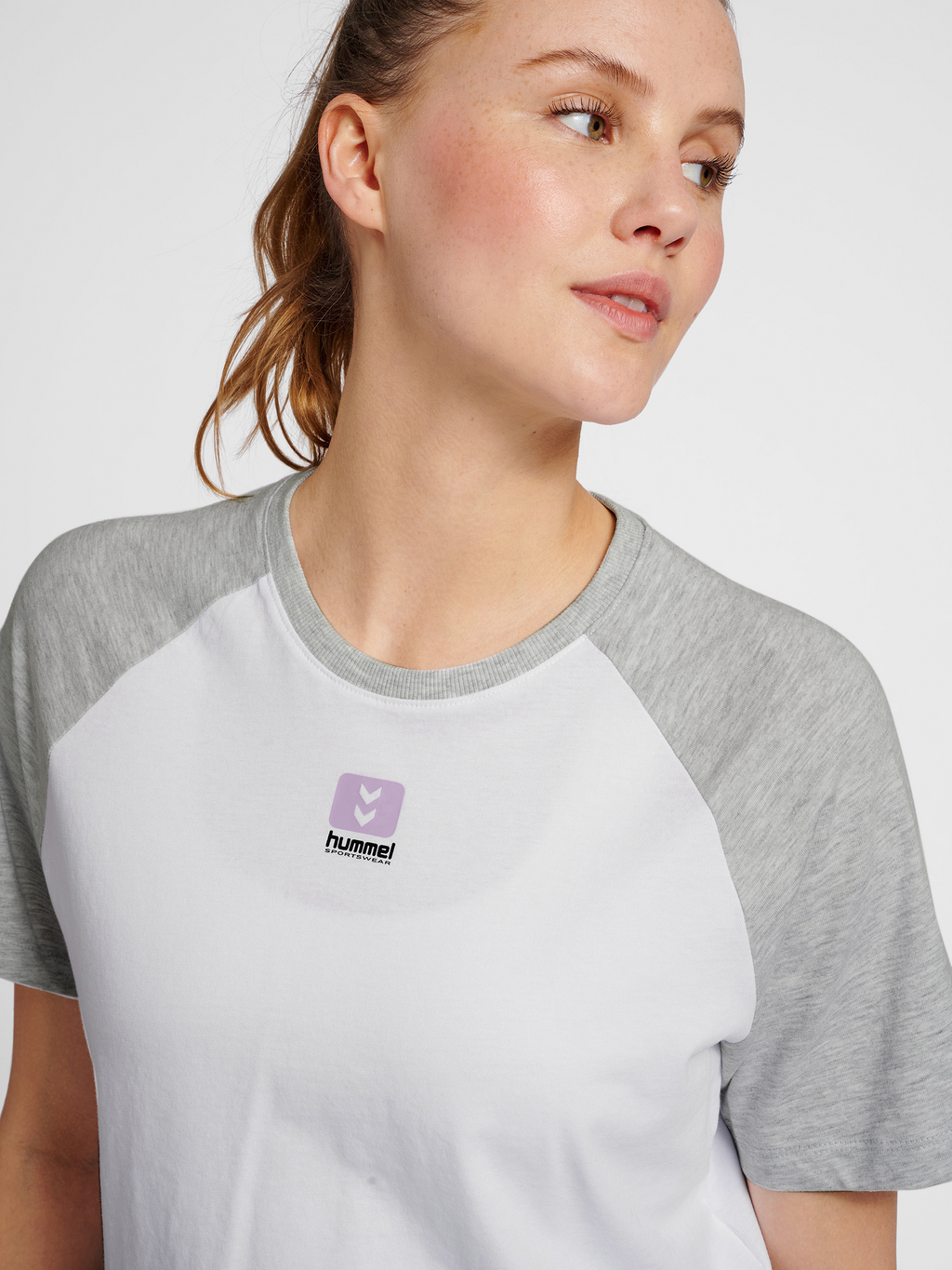 hmlLGC NAYA CROPPED T-SHIRT