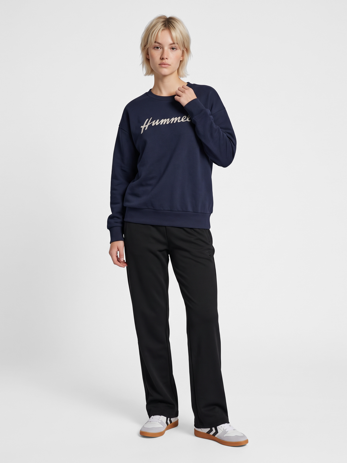 hmlCLUB W SWEATSHIRT
