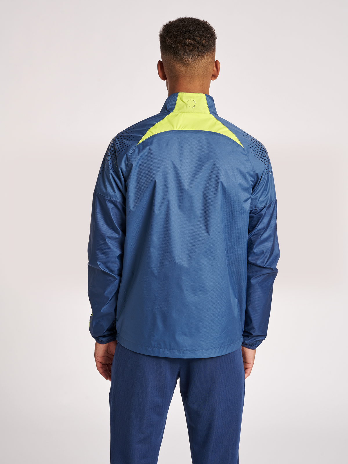 hmlLEAD PRO TRAINING JACKET