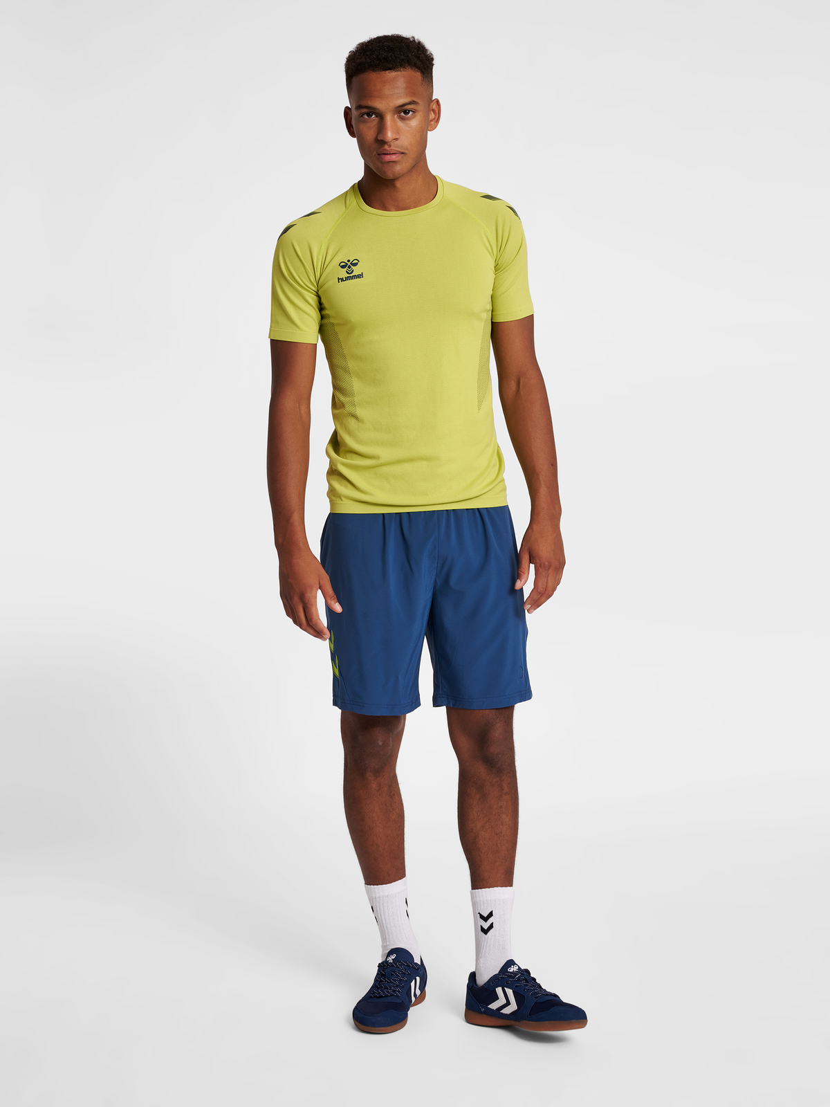 hmlLEAD PRO TRAINING SHORTS