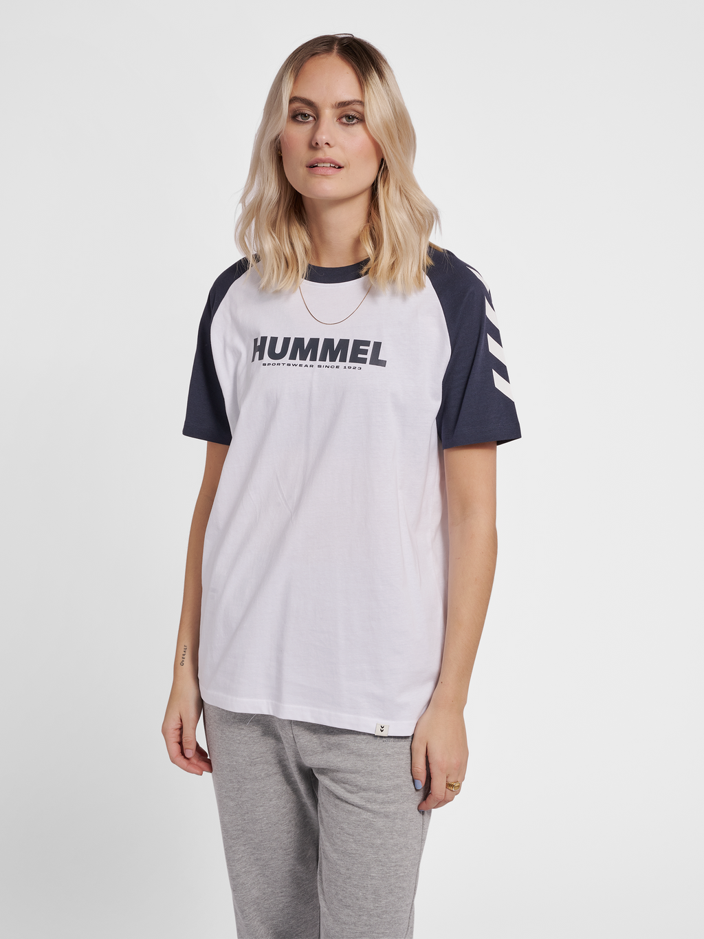 hmlLEGACY BLOCKED T-SHIRT