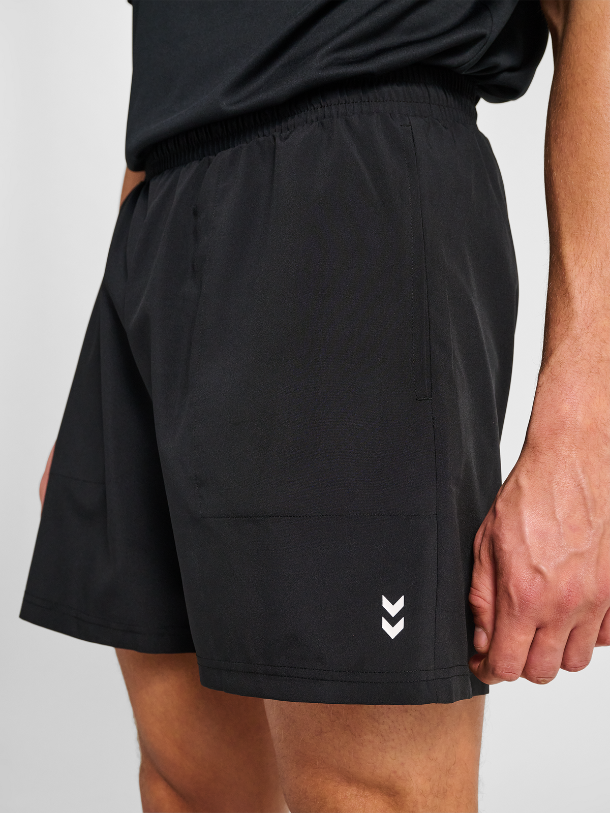 hmlPULSE WORKOUT SHORTS