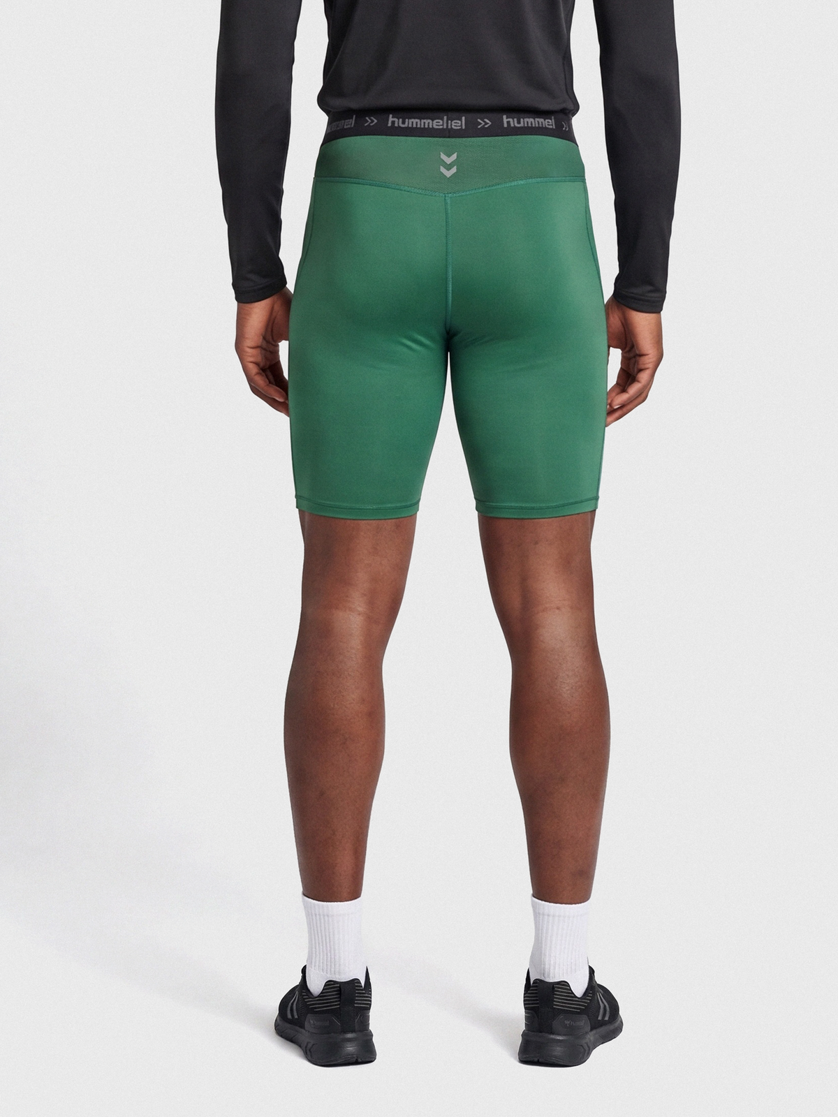 HML FIRST PERFORMANCE TIGHT SHORTS