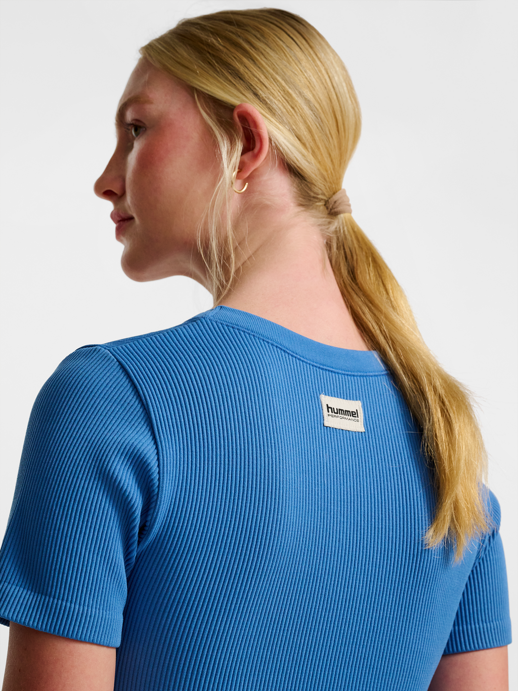 hmlPULSE SEAMLESS RIB W T-SHIRT S/S