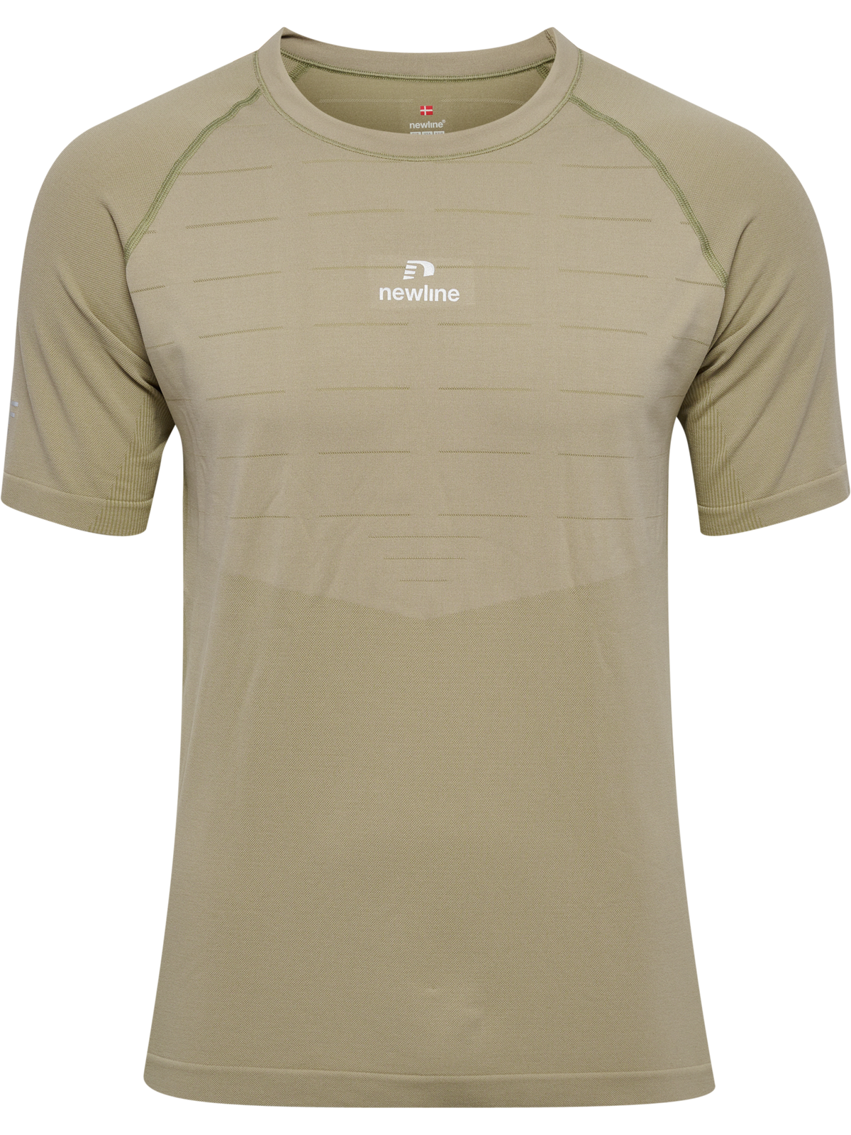 nwlPACE SEAMLESS TEE