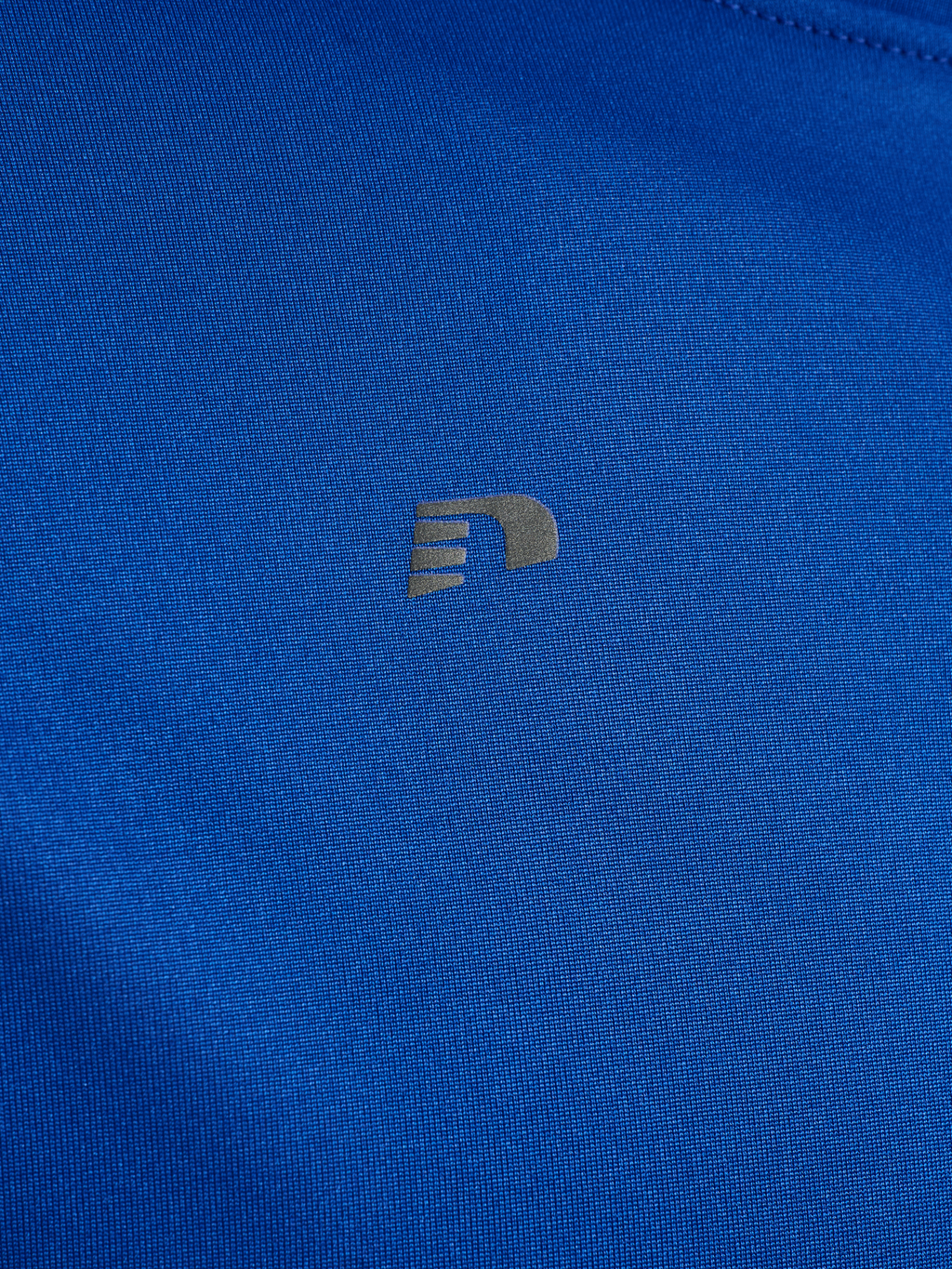 nwlBEAT T-SHIRT L/S