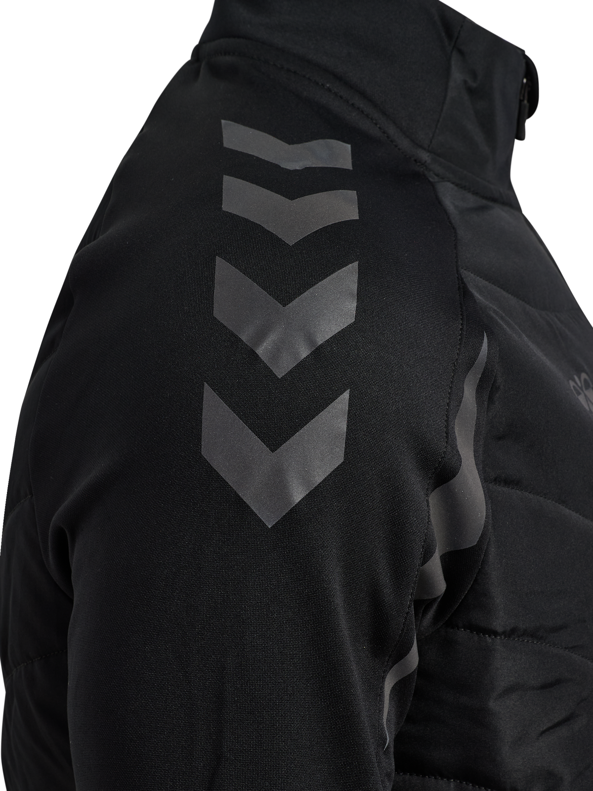 hmlBTC WINTER TRAINING JACKET