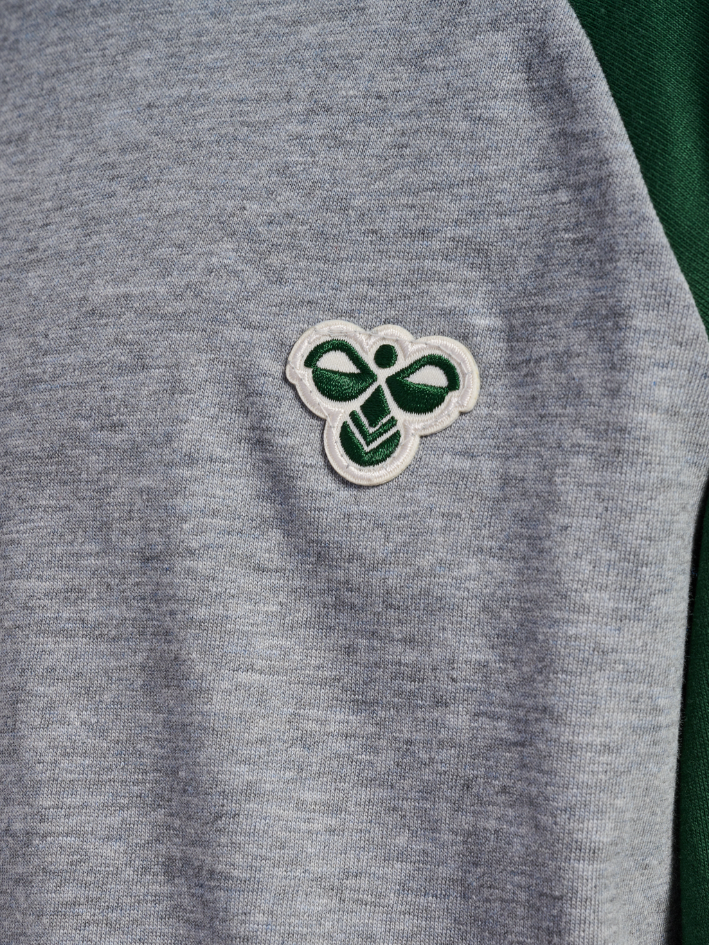 hmlJR RAGLAN LOOSE T-SHIRT L/S BEE