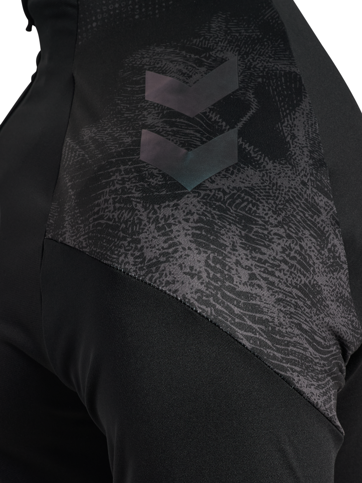 hmlBLAZE26 PRO TRAINING HALF ZIP
