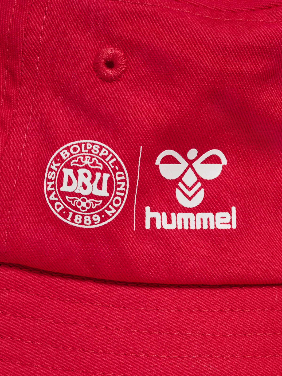 DBU 26 FAN DYNAMITE BUCKET HAT
