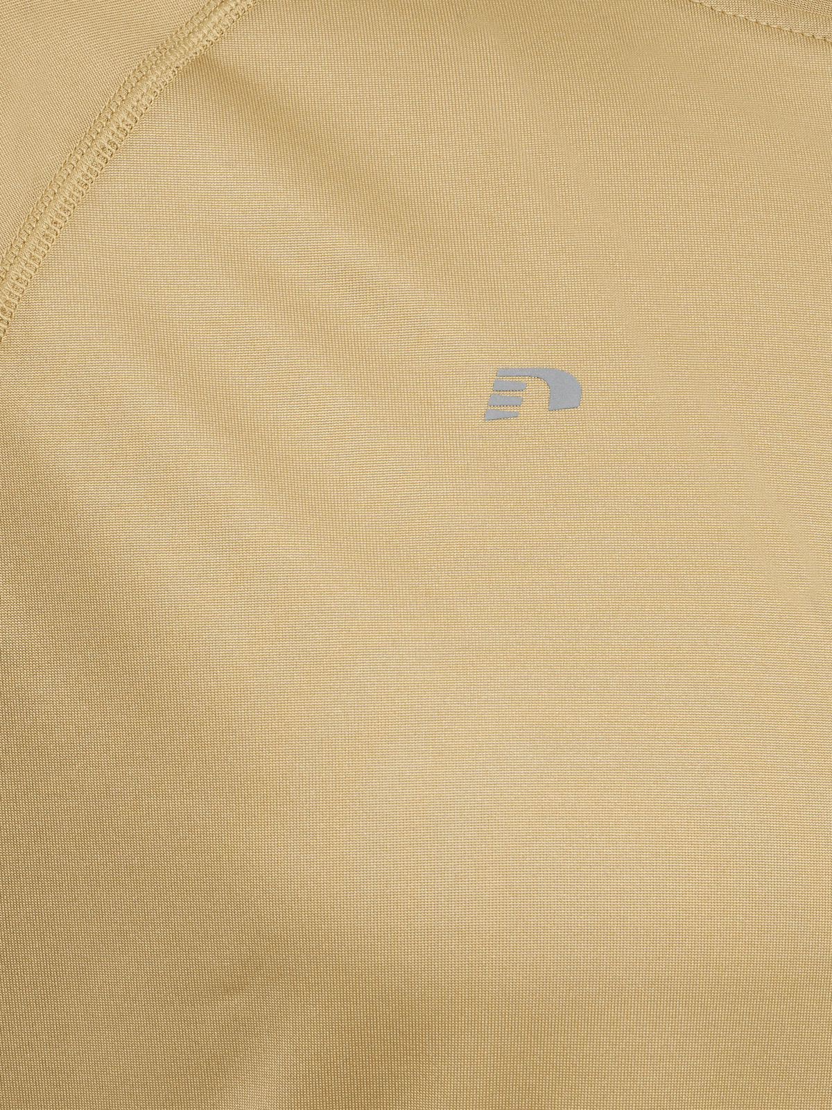 nwlBEAT T-SHIRT