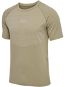nwlPACE SEAMLESS TEE