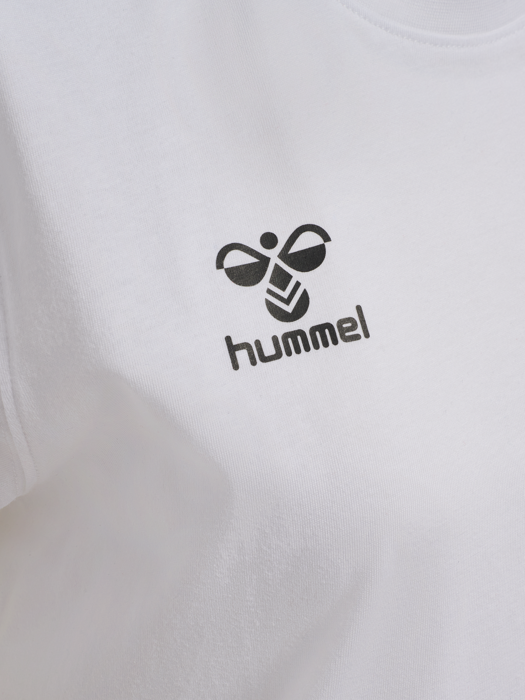 hmlGO 2.0 CHEVRON T-SHIRT S/S WOMAN