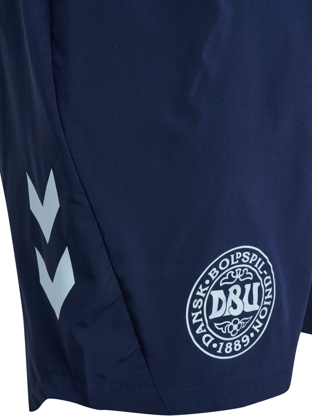 DBU 26 PRO TR WOVEN SHORTS