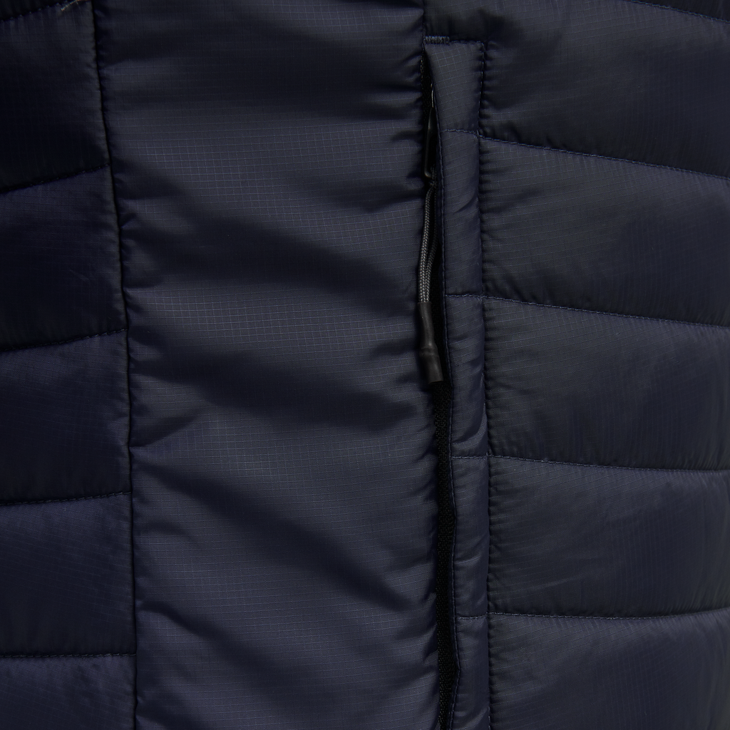 hmlNORTH HYBRID JACKET WOMAN