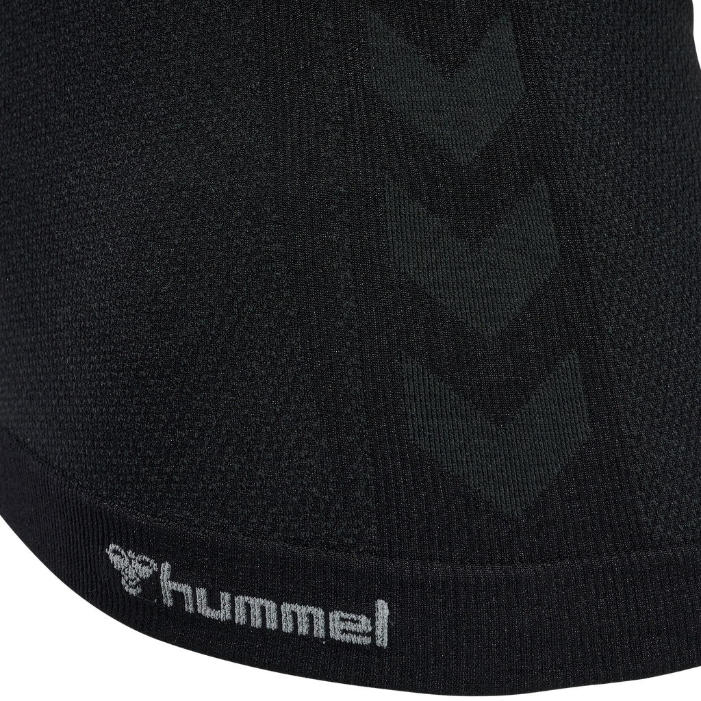 hmlCLEA SEAMLESS TIGHT T-SHIRT