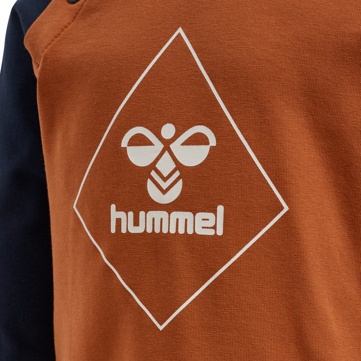 hmlCEASAR T-SHIRT L/S